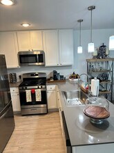 9840 Butte Crk in San Antonio, TX - Building Photo - Building Photo