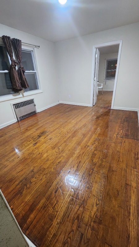 90 Schuyler Ave, Unit 1 in Kearny, NJ - Foto de edificio - Building Photo