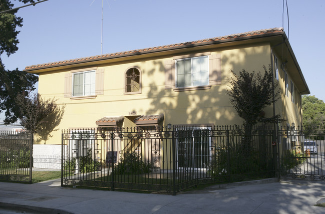 5621 Elmer Ave in North Hollywood, CA - Building Photo - Building Photo