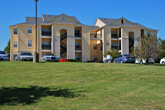 The Leonard in Denton, TX - Building Photo - Building Photo