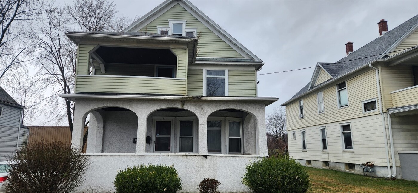 12 Tompkins St in Binghamton, NY - Building Photo