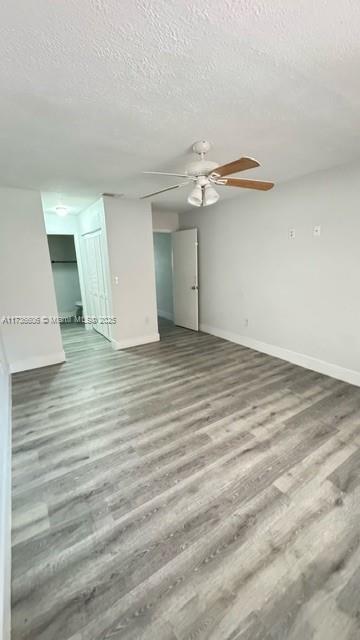 10390 SW 154th Cir Ct in Miami, FL - Building Photo - Building Photo