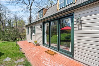 72 Clubhouse Rd in Tuxedo, NY - Building Photo - Building Photo