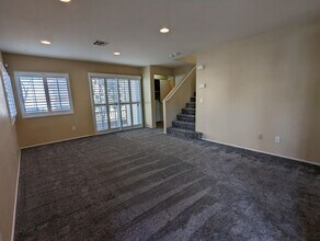 10388 Poker Alice Ct in Las Vegas, NV - Building Photo - Building Photo