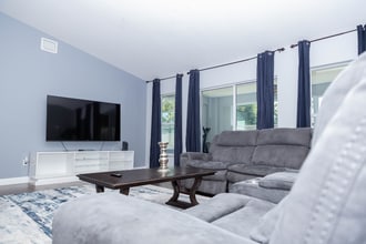 79 Vero Ave in Vero Beach, FL - Building Photo - Building Photo
