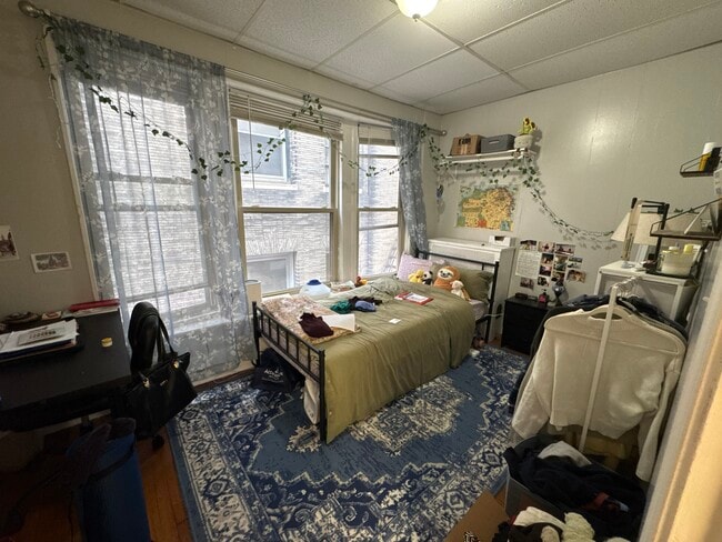 875 Beacon St, Unit 43 in Boston, MA - Foto de edificio - Building Photo