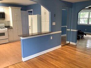 8902 Maplebrook Rd in Randallstown, MD - Building Photo - Building Photo