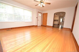 312 Williams St in Cary, NC - Building Photo - Building Photo
