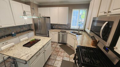 1759 Ellington Dr in Aurora, IL - Building Photo - Building Photo