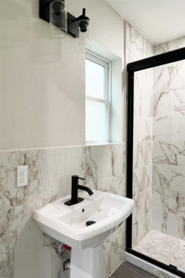 property at 4704 Greenbriar Dr