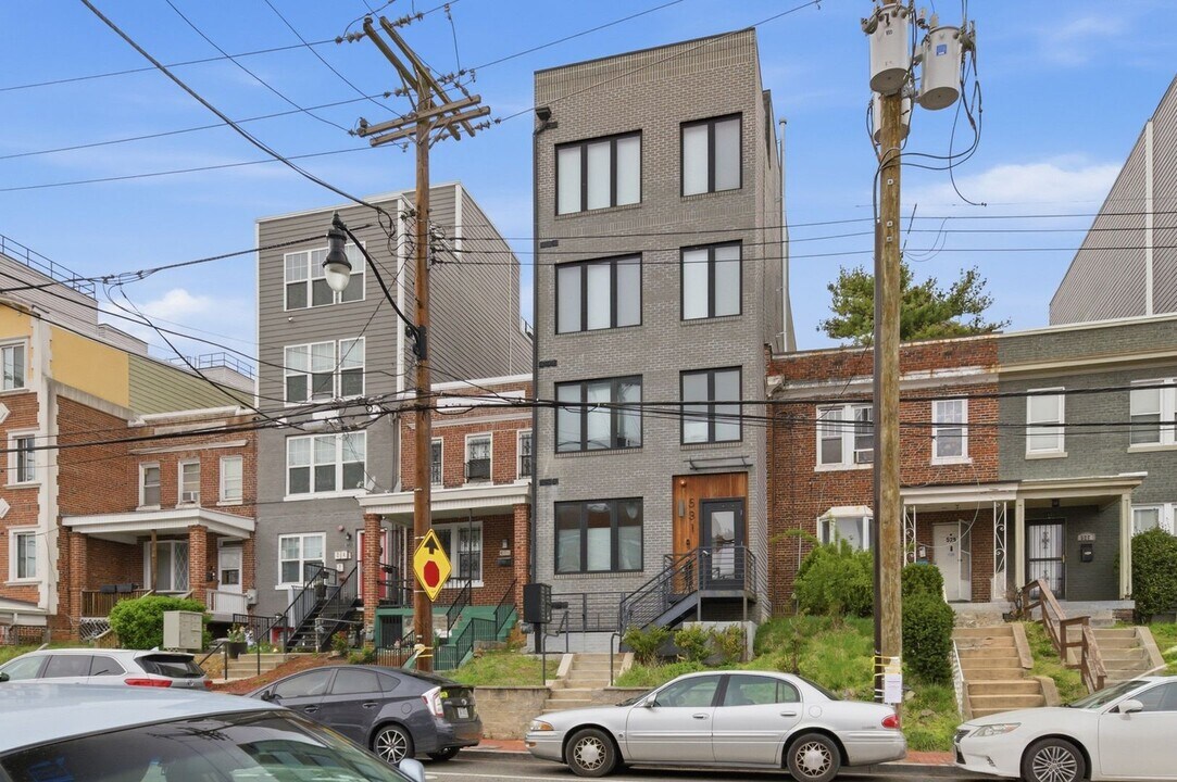 531 Kennedy St NW in Washington, DC - Building Photo