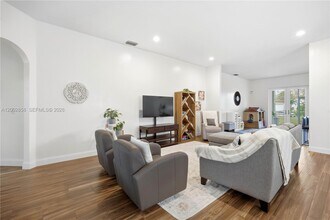 2615 SE 5th Ct in Homestead, FL - Building Photo - Building Photo