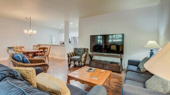 65 Great Egret Ct in Pawleys Island, SC - Building Photo