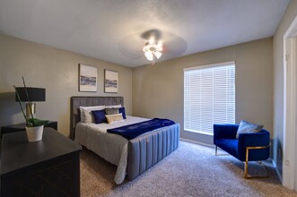 Westbury Crossings in Houston, TX - Building Photo - Building Photo