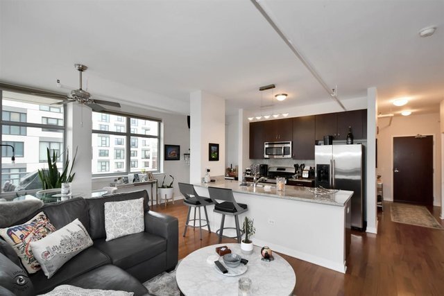 property at 511 W Division St
