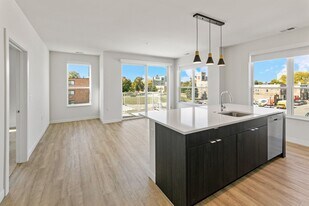 5945 6th Ave in Kenosha, WI - Building Photo