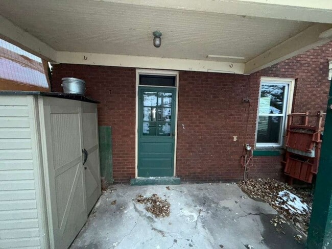 207 Singer Ave in Mckees Rocks, PA - Building Photo - Building Photo