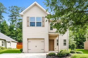 47 Trotter Ct in Newnan, GA - Building Photo