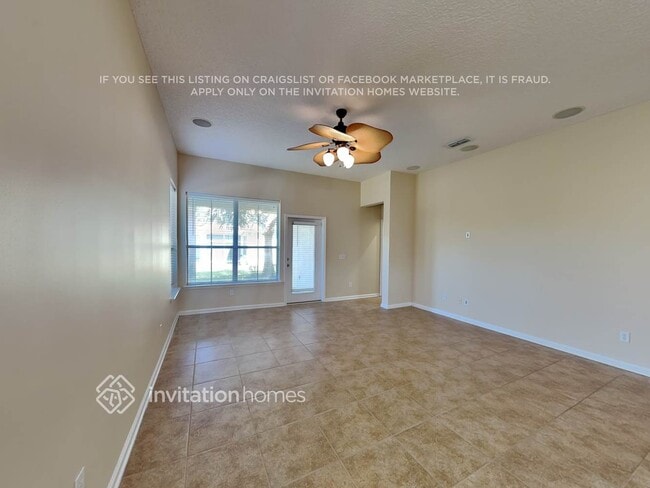 730 Eagle Cove Drive in Orange Park, FL - Building Photo - Building Photo