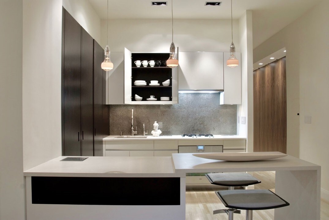 252  7th Ave-Unit -16J in New York, NY - Building Photo