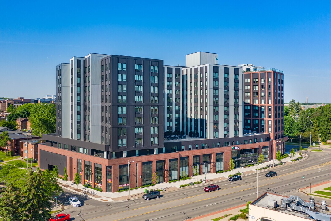 Hub East Lansing in East Lansing, MI - Building Photo