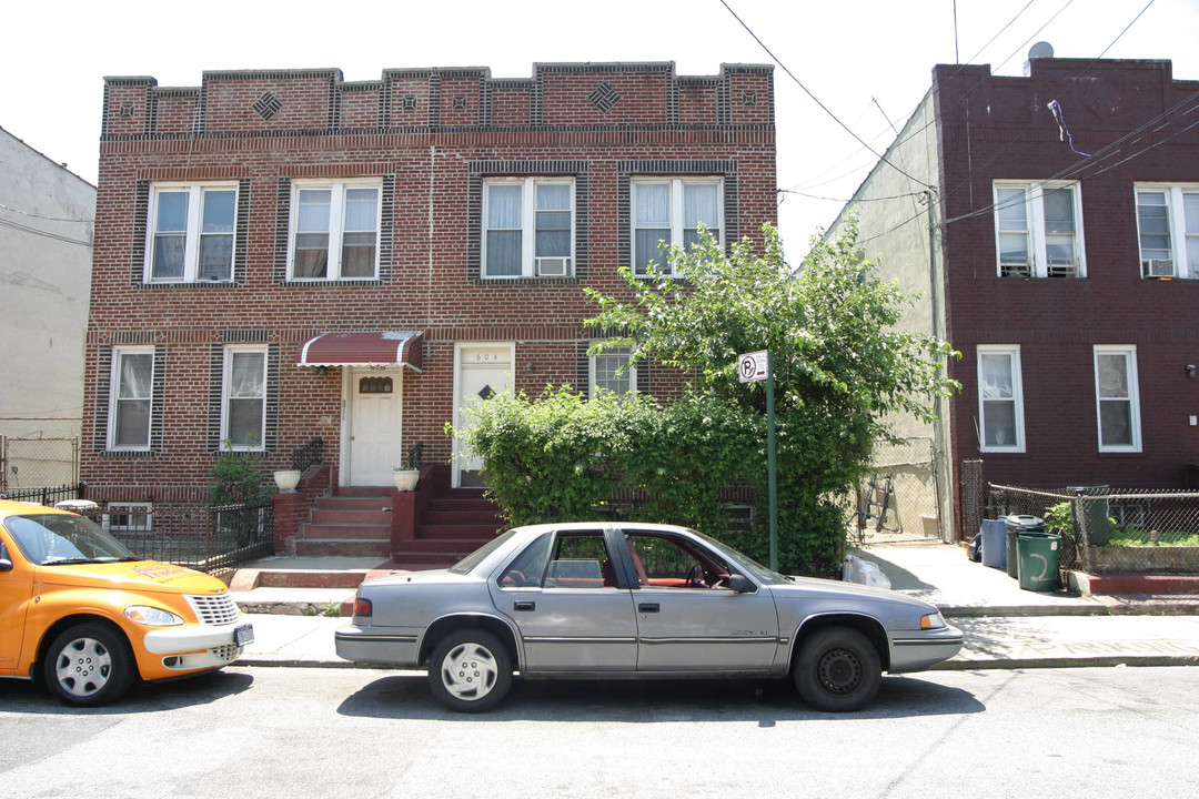 602 Midwood St in Brooklyn, NY - Foto de edificio