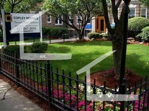 15 Queensberry St in Boston, MA - Foto de edificio - Building Photo