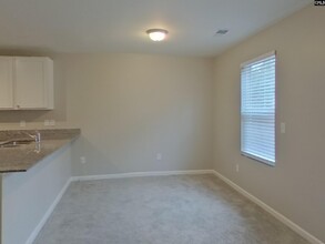 1079 Crescent Moon Lp in Hopkins, SC - Building Photo - Building Photo