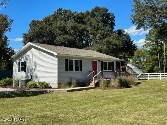 1520 Hickman Rd NW in Calabash, NC - Building Photo