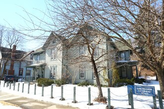 126 Packard St in Ann Arbor, MI - Foto de edificio - Building Photo