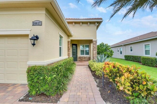 20037 Caserta Wy in Port St. Lucie, FL - Building Photo - Building Photo