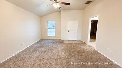 7452 103rd St in Lubbock, TX - Building Photo - Building Photo