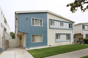 252 S Doheny Dr Apartments