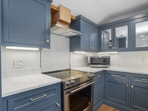 67 Hill Rd in Redding, CT - Building Photo - Building Photo