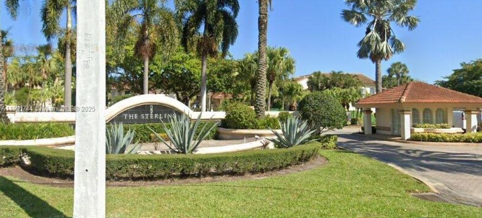 18104 Glenmoor Dr in West Palm Beach, FL - Building Photo