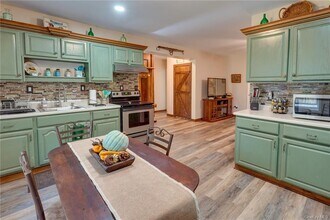 134 Burlingham Rd, Unit 1F in Bloomingburg, NY - Building Photo - Building Photo