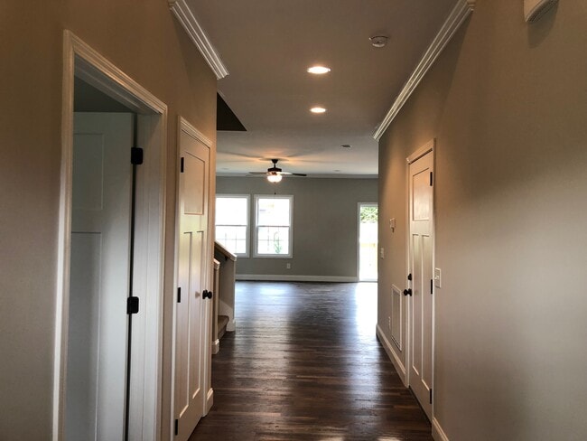 177 Ridge Pointe Dr in Johnson City, TN - Foto de edificio - Building Photo