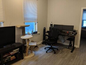 520 N May St, Unit 1 in Chicago, IL - Building Photo - Building Photo