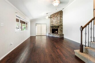 1403 Cliffwood Rd in Euless, TX - Building Photo - Building Photo