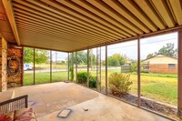 1213 Sweetgum St in Moore, OK - Building Photo - Building Photo