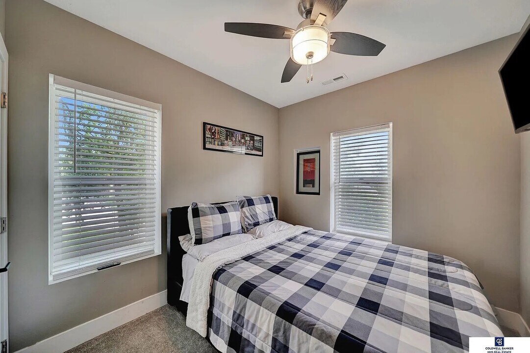 1836 H St, Unit 2 in Lincoln, NE - Building Photo