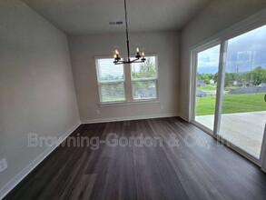 4248 Skyridge Dr in Nashville, TN - Building Photo - Building Photo
