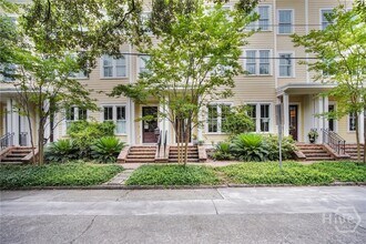 718 Tattnall St in Savannah, GA - Building Photo - Building Photo