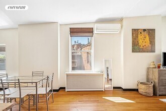 30 E 18th St in New York, NY - Building Photo - Building Photo