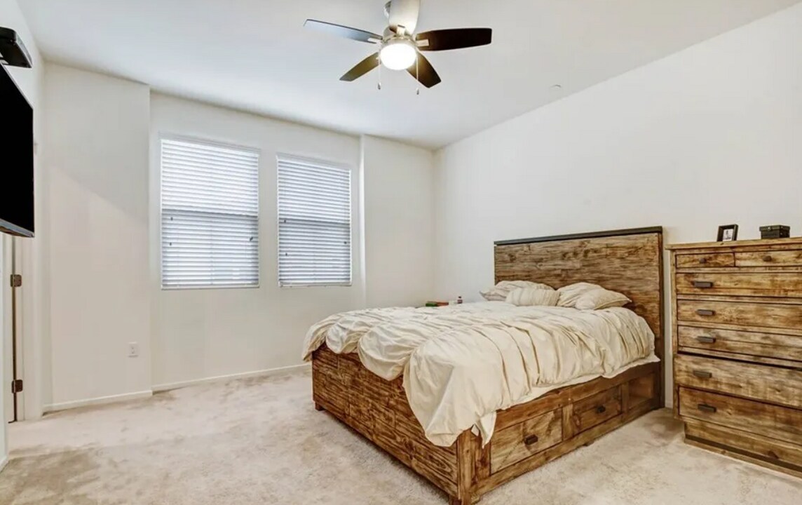 1205 Calle Seabass in San Diego, CA - Building Photo