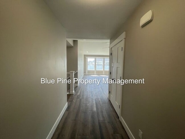 1916 Bennington Dr in Idaho Falls, ID - Building Photo - Building Photo
