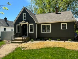 60 S Fremont St in Janesville, WI - Building Photo