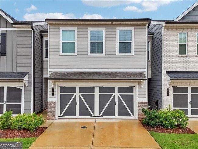 property at 5207 Canberra Dr