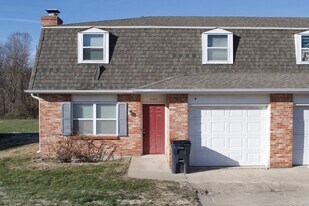 1111 Callie Dr in Columbia, MO - Building Photo