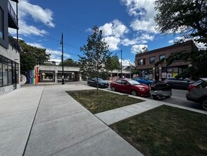1344 W Lunt Ave in Chicago, IL - Building Photo - Building Photo